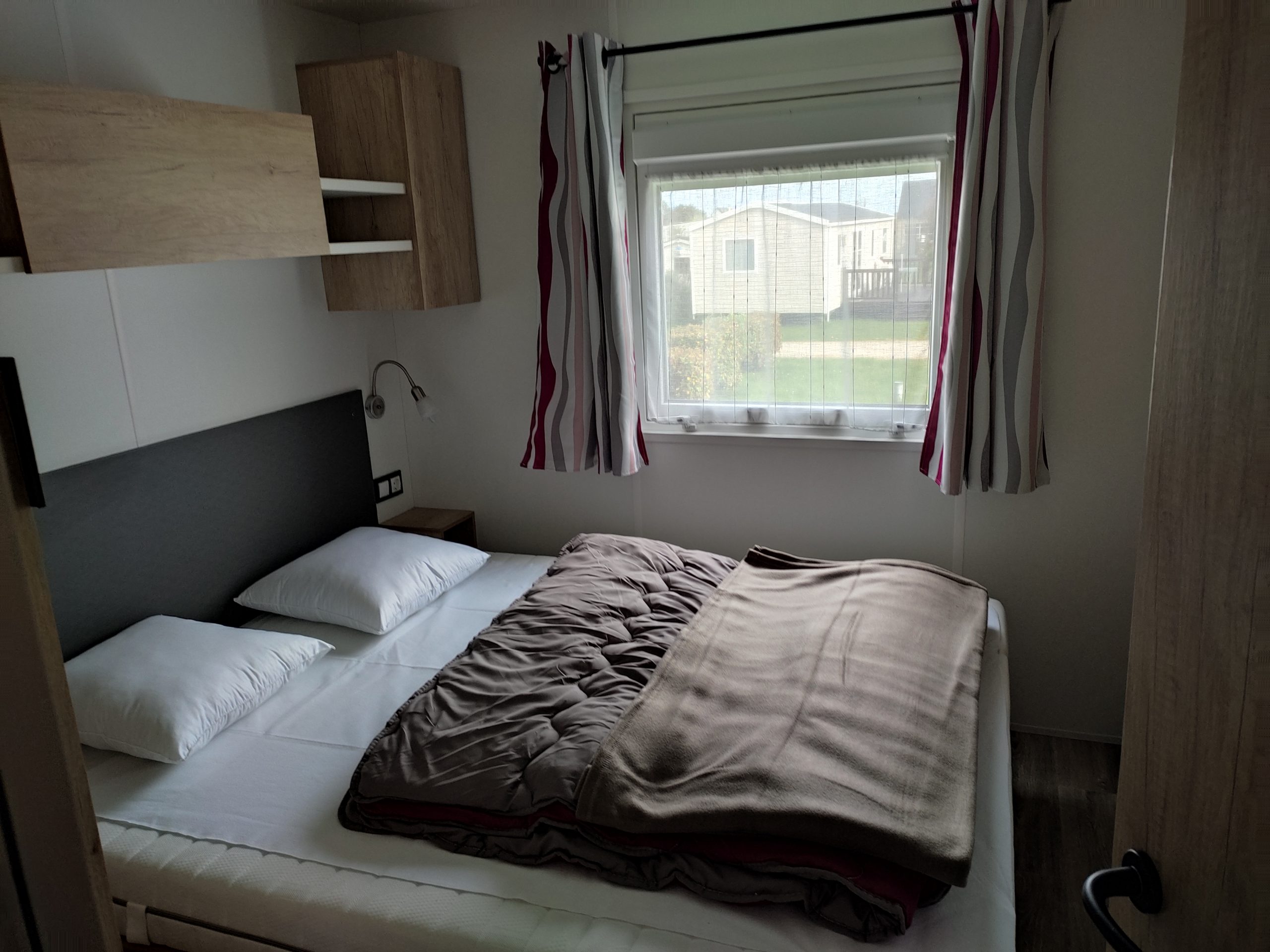 Mobil Home Premium Chambre - Camping Le Canda - Saint Marcouf